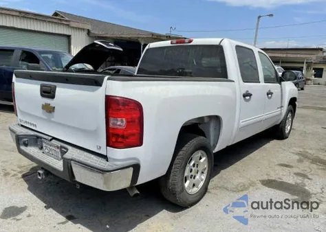 2011 Chevrolet Silverado 1500 Lt from USA, damaged, VIN 3GCPCSE05BG239083